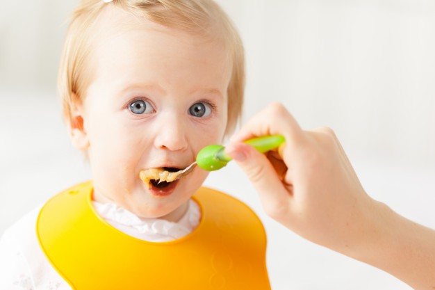 Alimentazione-infantile-da-0-a-3-anni-le-scelte-giuste