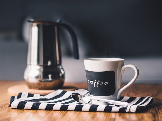 Caffè: anche le star assumono collagene per tenersi in forma