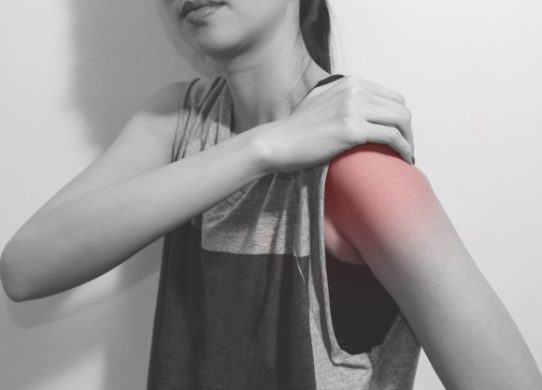 Tendinite calcifica della spalla il lavaggio eco-guidato